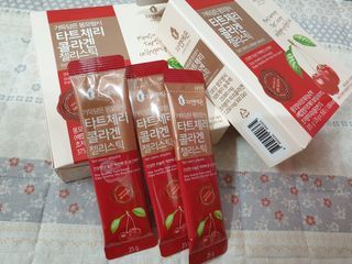 자연에온 가득담은 몽모랑시 타트체리 콜라겐 젤리스틱 — 4점을 준 리뷰어가 2021년 1월 올린 사용 사진