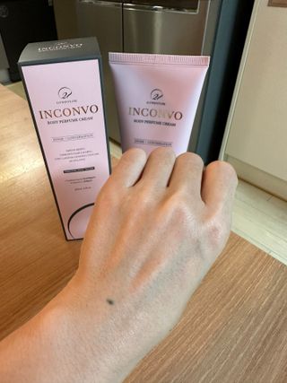 오투에니원 인컨보 바디 퍼퓸 크림 200ml — 3.5점을 준 리뷰어가 2023년 2월 올린 사용 사진