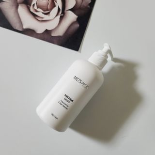 엠디스픽 무향 바리스타 핸드크림 대용량 250g — 5점을 준 리뷰어가 2022년 11월 올린 사용 사진
