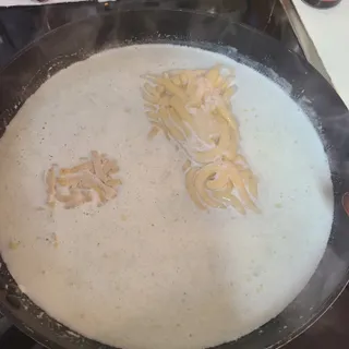 [푸딩팩토리] 로제누들떡볶이 500g / 까르보나라크림누들떡볶이 500g — 5점을 준 리뷰어가 2022년 8월 올린 사용 사진