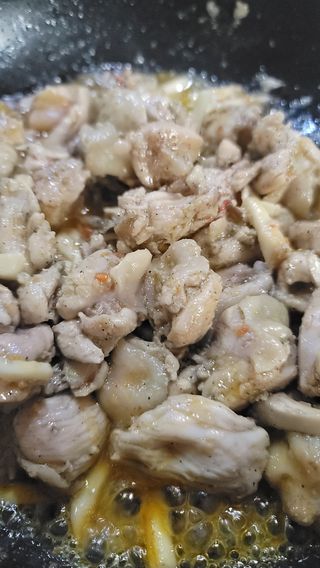 (주)마니커 마니커 닭고기 덧살구이 2종(올리브소금&핫칠리) [냉동 500g] — 5점을 준 리뷰어가 2022년 11월 올린 사용 사진