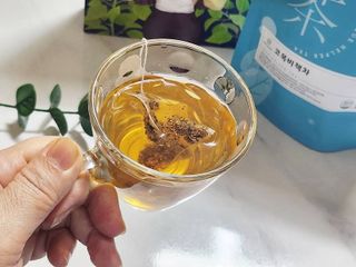 트루헬퍼 코목비책 작두콩 도라지 돌배 모과 생강 차 30티백 — 4.5점을 준 리뷰어가 2023년 3월 올린 사용 사진