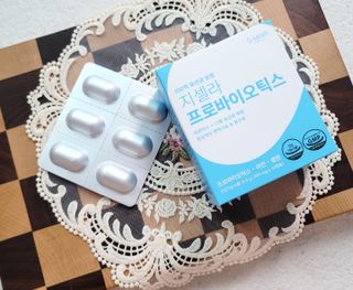 [지셀라] 프로바이오틱스 100억 유산균 보장 (1개월분 / 350mg X 30캡슐) — 5점을 준 리뷰어가 2023년 6월 올린 사용 사진