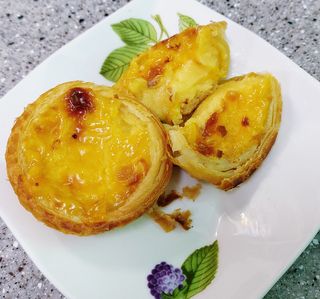 디앙뜨 포르투갈 에그타르트 오리지널 맛+패션후르츠 맛 중 택1 — 4점을 준 리뷰어가 2021년 8월 올린 사용 사진