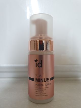 아이디플라코스메틱 아이디 브이로직 마이너스 필링 토너 110ml — 4.5점을 준 리뷰어가 2022년 5월 올린 사용 사진