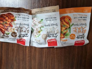 굽네몰 [굽네] 소맛닭X하프라이스 든든 한끼 세트 10팩 — 5점을 준 리뷰어가 2021년 6월 올린 사용 사진