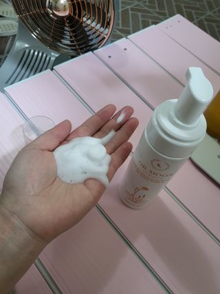 MF프리 [닥터문] 유산균 락토케어 질경초 여성청결제 200ml (폼타입) — 5점을 준 리뷰어가 2022년 9월 올린 사용 사진