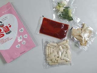 응큼떡볶이 — 5점을 준 리뷰어가 2021년 3월 올린 사용 사진