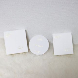 위뜨 글로시 레이어 쿠션 — 5점을 준 리뷰어가 2022년 6월 올린 사용 사진