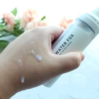 가치 WATERFOX(워터폭스)-엑토인 시카-비옴 하이 워터 크림 (100ml) — 5점을 준 리뷰어가 2023년 1월 올린 사용 사진