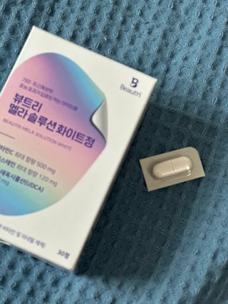 MF[뷰트리]  멜라 솔루션 화이트정 (의약외품) — 4점을 준 리뷰어가 2024년 7월 올린 사용 사진