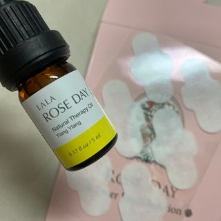 라라로즈데이 시즌2 천연 아로마오일 Y존 케어 속옷향수 이너퍼퓸 5ml  여성의 자존감을 UP시키자 — 5점을 준 리뷰어가 2021년 10월 올린 사용 사진
