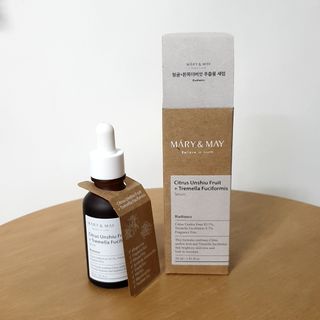 마리엔메이 히알루로닉스 세럼 ,나이아신아마이드 모과 세럼, 마린콜라겐 세럼, 청귤 흰목이버섯 추출물 세럼 — 4점을 준 리뷰어가 2021년 10월 올린 사용 사진