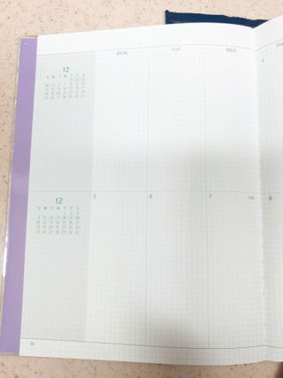 리훈 2023년 아이라이크 모눈 다이어리 미니달력 세트 — 5점을 준 리뷰어가 2022년 12월 올린 사용 사진