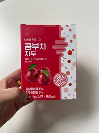 참앤들황토농원 7가지 맛! 탄산 톡톡! 스파클링! 데이앤 콤부차 7종 10포 1박스씩 ★총 7박스★ — 5점을 준 리뷰어가 2023년 2월 올린 사용 사진