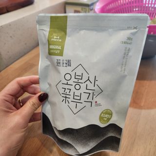 오봉산꽃부각 [만나식품] 오봉산 꽃부각 3가지 맛(오리지널, 새우맛, 매운고추맛) — 5점을 준 리뷰어가 2022년 12월 올린 사용 사진