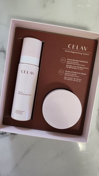 프리마인 바르기만 하면 철벽 스킨케어+24시간 마스크팩 효과. 셀라브 리제너레이팅 시스템 부스터+크림 세트 — 5점을 준 리뷰어가 2023년 5월 올린 사용 사진
