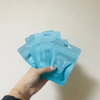 입 냄새 완화에 도움을 주는 에티켓 캔디 앳캔디 스트롱민트 — 5점을 준 리뷰어가 2021년 2월 올린 사용 사진