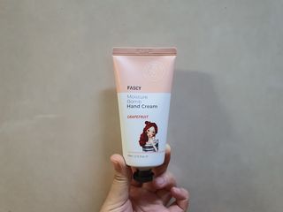 파시 FASCY 高保湿ハンドクリーム40ml+80ml セット — 5점을 준 리뷰어가 2021년 8월 올린 사용 사진