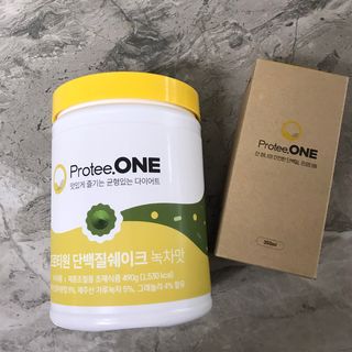 프로티원 단백질쉐이크 녹차맛 2주분 1통+보틀 — 5점을 준 리뷰어가 2021년 3월 올린 사용 사진