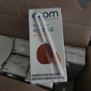 이롬 erom 황성주박사의 국산콩 두유 호두와 아몬드 — 4점을 준 리뷰어가 2020년 12월 올린 사용 사진