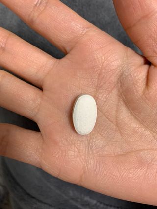 [경남제약헬스케어]케어플러스 관절엔 MSM 1000mg 60정/1개월분/관절/뼈/연골 영양/비타민D+아연/1일2정 — 5점을 준 리뷰어가 2024년 1월 올린 사용 사진