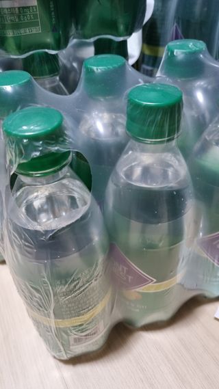 몽베스트 Montbest with Sparkling water Lemon OR Lime 20병(랜덤) — 4.5점을 준 리뷰어가 2022년 7월 올린 사용 사진