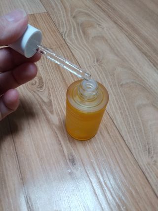 체르엠 스템앤셀 비타민 브라이트닝 에센스 30ml 1개 — 5점을 준 리뷰어가 2021년 9월 올린 사용 사진