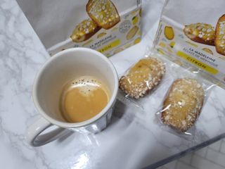 [메종콜리브리] 프랑스 마들렌 메종콜리브리 레몬 마들렌 2팩 — 5점을 준 리뷰어가 2021년 9월 올린 사용 사진