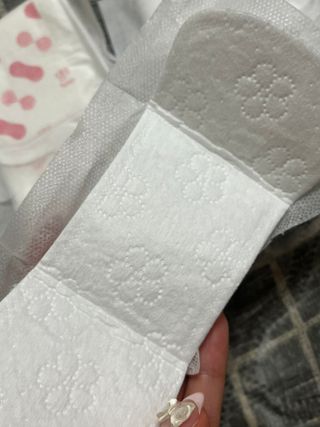 나우[템포] 템포 패드 내추럴 순면 생리대 SET(중형 슬림 + 대형 + 라이너) — 5점을 준 리뷰어가 2024년 4월 올린 사용 사진