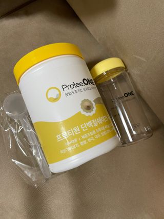 프로티원 단백질쉐이크 곡물맛 2주분 1통+보틀 — 5점을 준 리뷰어가 2021년 3월 올린 사용 사진