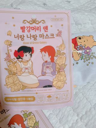 [숨그림]  덴탈마스크 짱구 우리아이 그리고 내가 쓰는 믿을수있는 케릭터 마스크  16종 — 5점을 준 리뷰어가 2021년 10월 올린 사용 사진