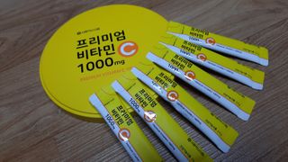서울약사신협 프리미엄비타민C1000_2.5G x 100포 — 5점을 준 리뷰어가 2021년 1월 올린 사용 사진