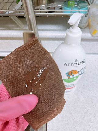 에티튜드 천연 젖병세정제 무향 700ml 1종 주방세제 EWG올그린 순한 비건 세제 — 5점을 준 리뷰어가 2022년 8월 올린 사용 사진