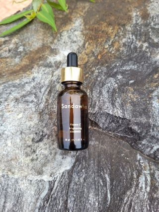 스킨큐어 산다화 비타민c 화이트닝 에센스 30ml — 5점을 준 리뷰어가 2021년 7월 올린 사용 사진