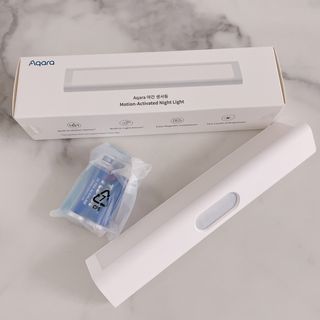 아카라 어두울 때만 켜지는 스마트 무선 센서등 — 5점을 준 리뷰어가 2021년 11월 올린 사용 사진