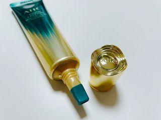 [NEW 탄력유턴 아이크림] AHC 유스 래스팅 리얼 아이크림 포 페이스 — 5점을 준 리뷰어가 2021년 3월 올린 사용 사진