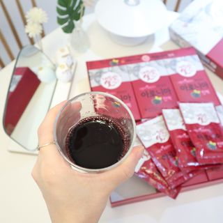 서울약사신협_내몸애생발란스아로니아_70ml x 30포 — 5점을 준 리뷰어가 2021년 6월 올린 사용 사진
