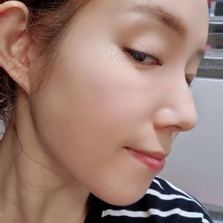리더스코스메틱 리더스 카밍 바이오틱스 에센스 워터 — 5점을 준 리뷰어가 2022년 5월 올린 사용 사진
