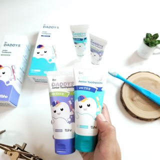 닥터데디스 안심불소 튼튼치약(청포도, 민트 중 택 1) 60g + 여행용 미니 치약 15g — 5점을 준 리뷰어가 2022년 8월 올린 사용 사진