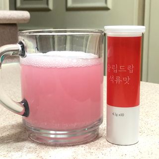 [슬림드랍 석류맛] 건기식 다이어트 보조제 겸 비타민 — 5점을 준 리뷰어가 2022년 1월 올린 사용 사진
