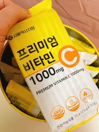 서울약사신협 프리미엄비타민C1000_2.5G x 100포 — 5점을 준 리뷰어가 2021년 1월 올린 사용 사진