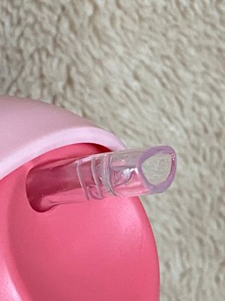 유비맘 트라이탄 코니빨대컵_컬러 랜덤 발송 — 4점을 준 리뷰어가 2021년 1월 올린 사용 사진