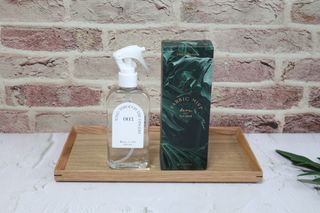 디어포레스트 숲속의 하루 패브릭미스트 (섬유향수/ 룸스프레이) 200ml — 5점을 준 리뷰어가 2022년 7월 올린 사용 사진