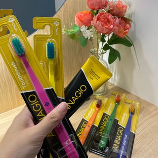 [지오클린] 안나지오 구취케어  기능성 치약 칫솔 세트 (칫솔 5 개+치약 100g 1 개 ) — 5점을 준 리뷰어가 2022년 7월 올린 사용 사진