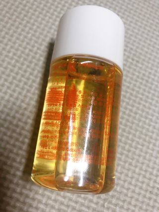 바이오오일 [바이오-오일] 스킨케어 오일 내추럴 60ml — 3점을 준 리뷰어가 2021년 5월 올린 사용 사진