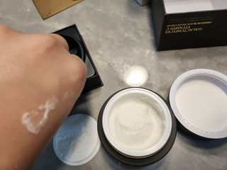 오투에니원 갈락토미세스 비타민 C 프리미엄 블랙스완 크림 50g — 5점을 준 리뷰어가 2023년 1월 올린 사용 사진