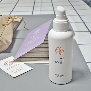 AYU25[아유트웬티파이브] 피부건강에 꼭 필요한 pH 약산성 와일드 로즈토너 — 5점을 준 리뷰어가 2021년 3월 올린 사용 사진