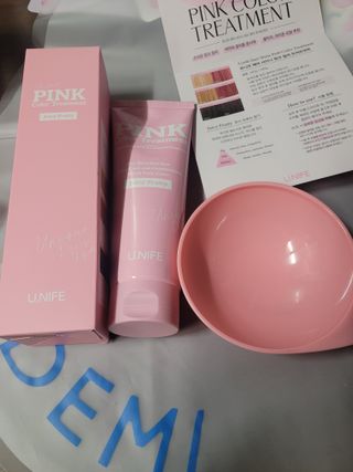 [유니프] 헤어 샤이니 핑크 컬러 트리트먼트240g — 5점을 준 리뷰어가 2023년 12월 올린 사용 사진
