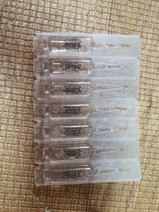 유니베르소 산소앰플 7일 집중케어 앰플 — 5점을 준 리뷰어가 2021년 4월 올린 사용 사진